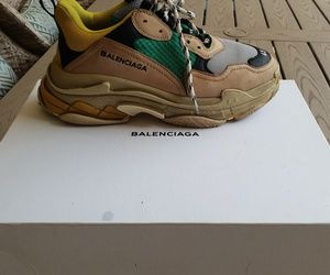 Balenciaga triple s